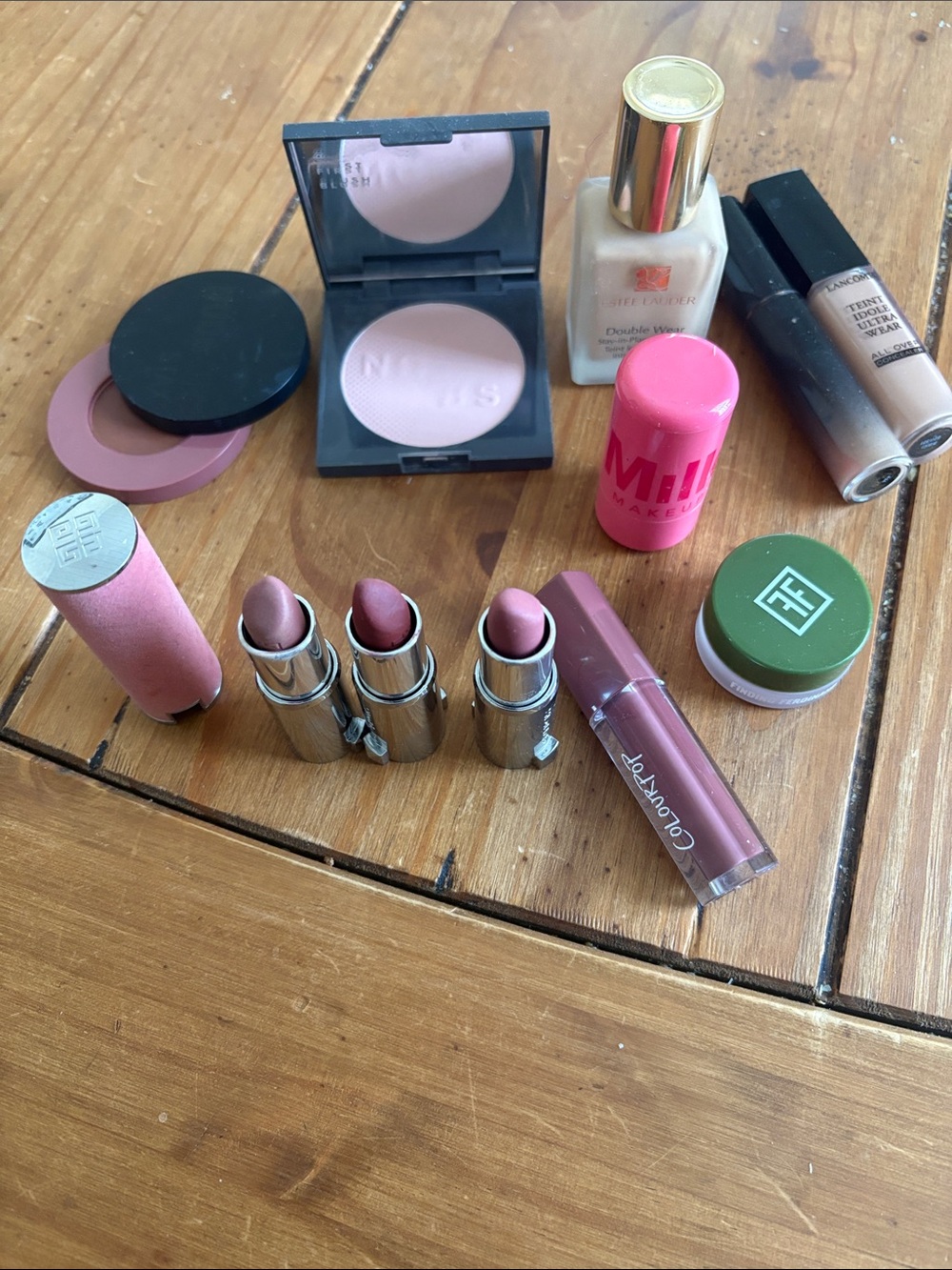 Bundle of 11 high end make up